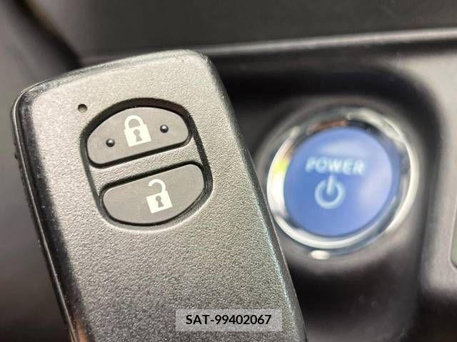 Toyota AQUA 2015-07 250231-4