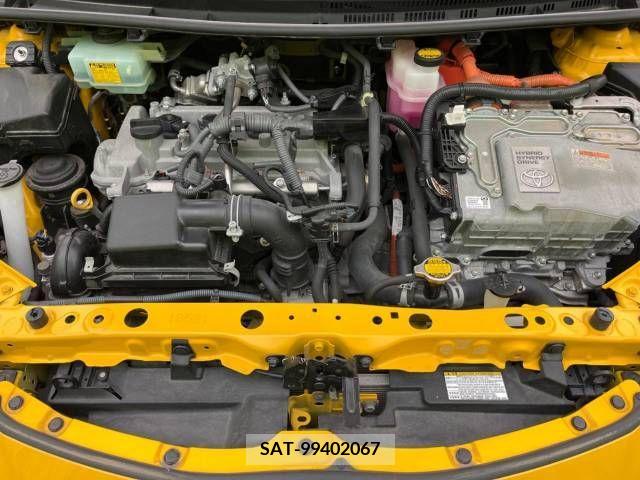 Toyota AQUA 2015-07 250231-18