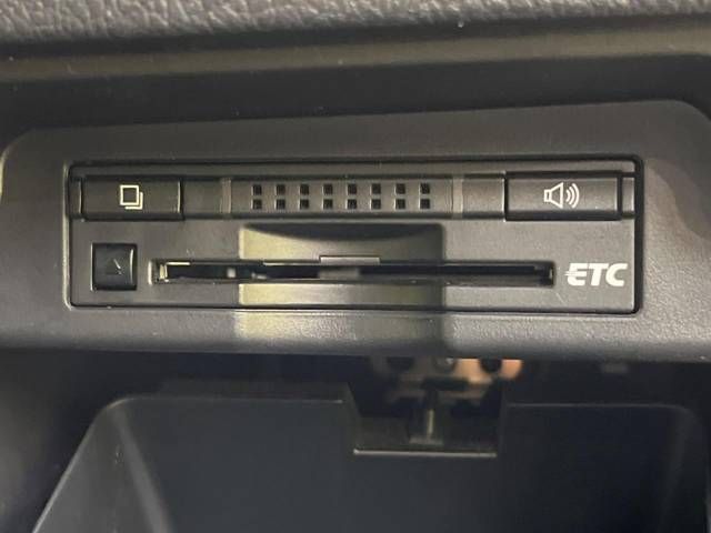 Toyota VOXY 2013-11 28426-5