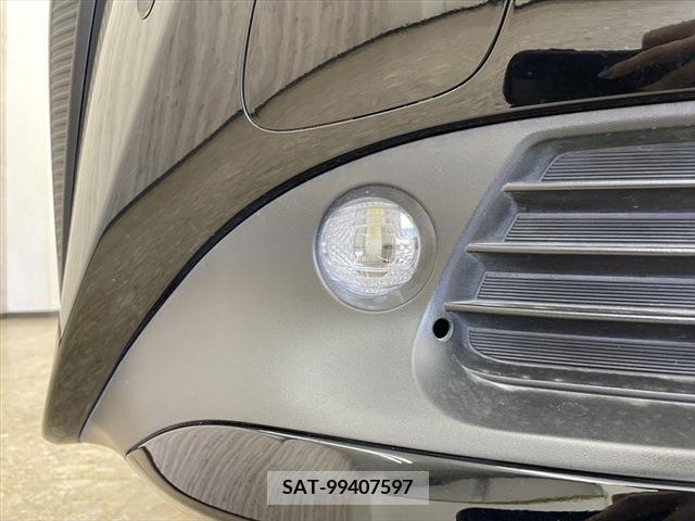 Toyota PRIUS 2019-11 282124-11