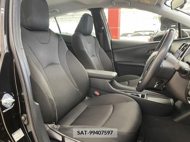 Toyota PRIUS 2019-11 282124-19