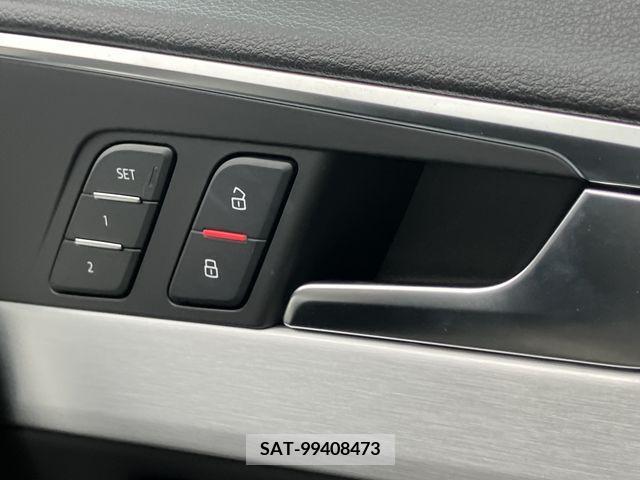 Audi A4 2019-07 351302-22