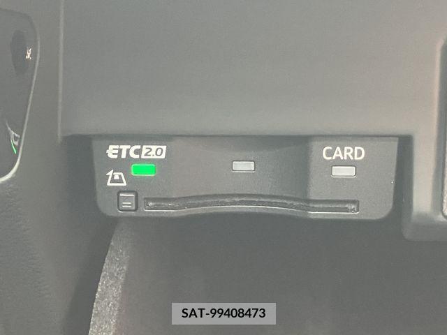 Audi A4 2019-07 351302-23
