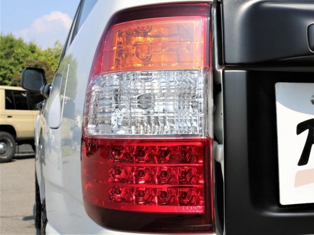 Toyota LAND CRUISER 2003-01 11196-15