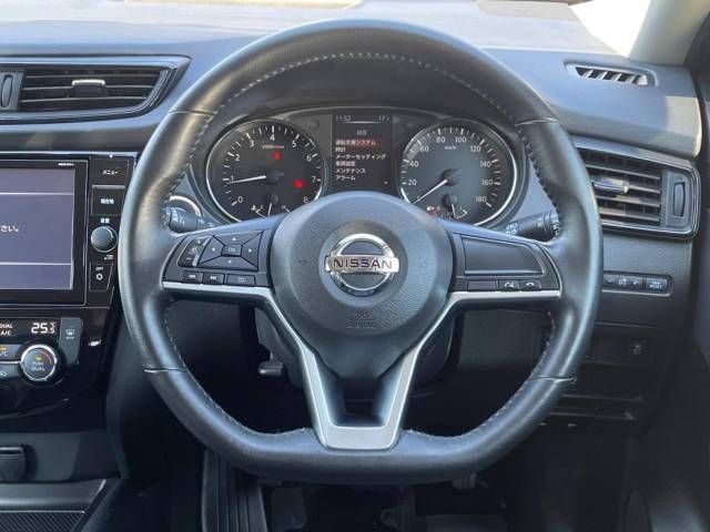 Nissan X-TRAIL 2018-09 21086-11