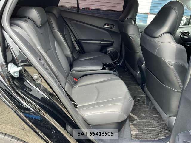 Toyota PRIUS PHV 2017-02 282541-11