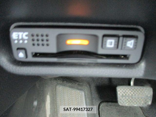 Honda FIT 2019-09 338422-23