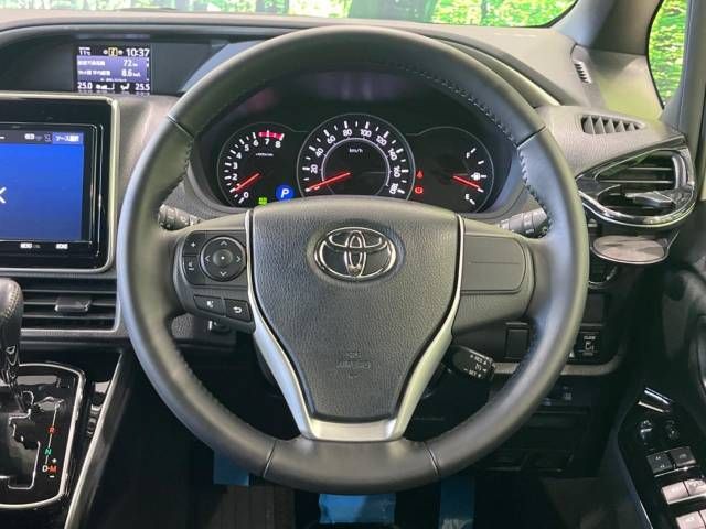 Toyota VOXY 2019-06 192817-13