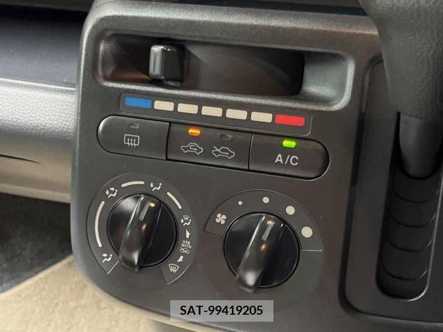 Nissan MOCO 2012-08 364065-4
