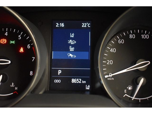 Toyota C-HR 2021-04 17522-11