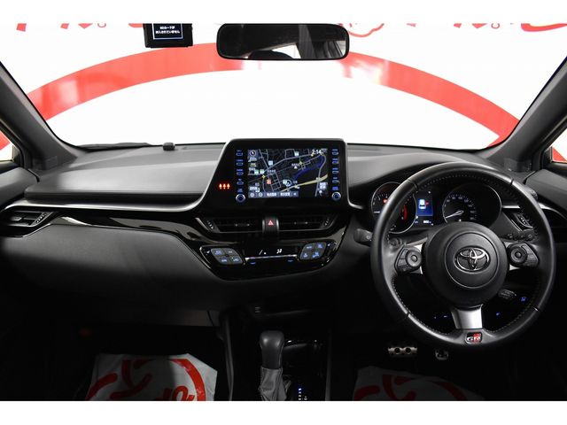 Toyota C-HR 2021-04 17522-4