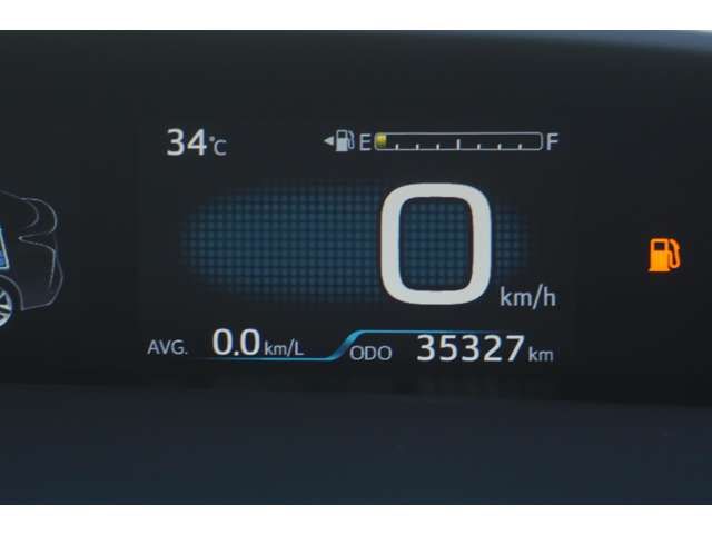 Toyota PRIUS 2017-10 10864-3