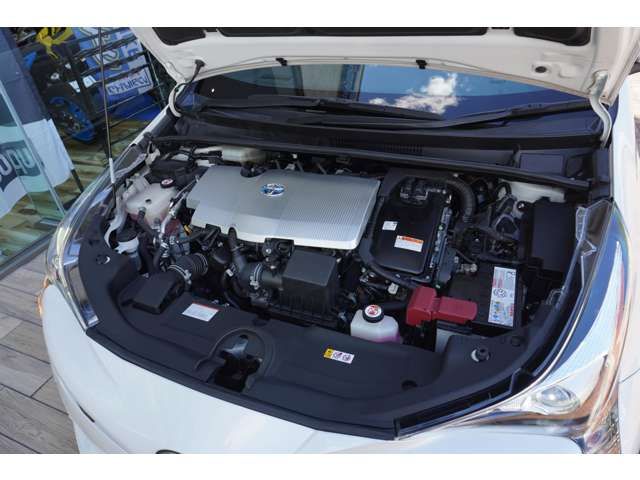 Toyota PRIUS 2017-10 10864-16