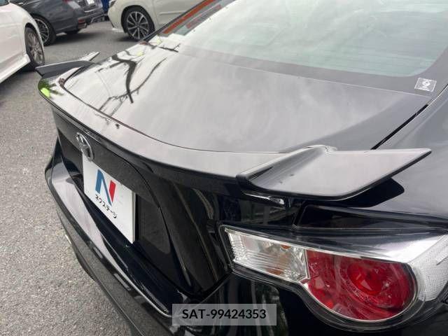 Toyota 86 2013-05 258557-2