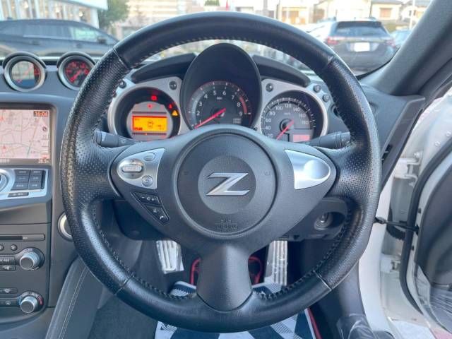 Nissan FAIRLADY Z 2010-04 184610-12