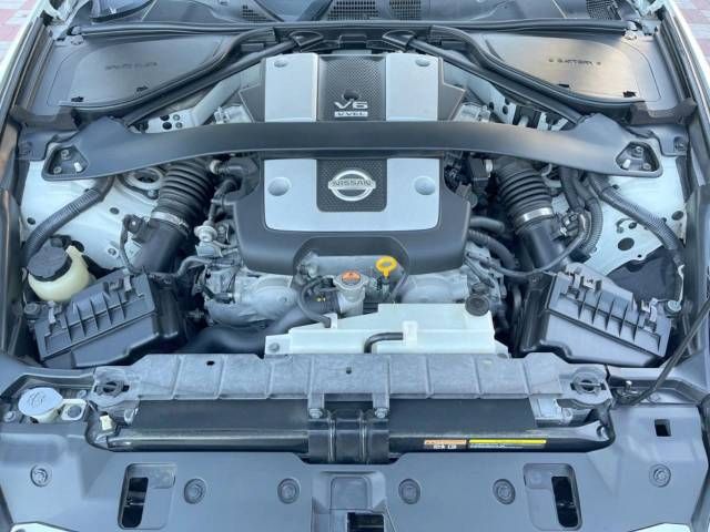 Nissan FAIRLADY Z 2010-04 184610-19