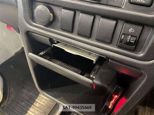 Nissan CLIPPER 2019-02 244932-20
