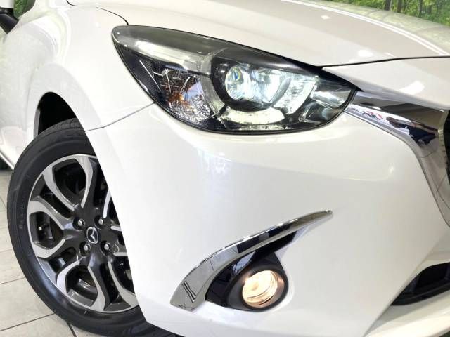 Mazda DEMIO 2015-11 10224-12