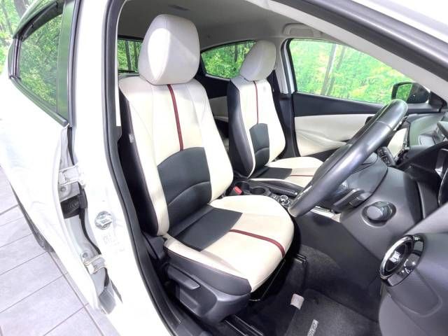 Mazda DEMIO 2015-11 10224-8