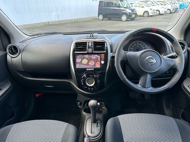 Nissan MARCH 2014-09 23377-1
