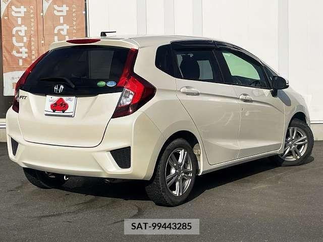 Honda FIT 2017-05 303820-2