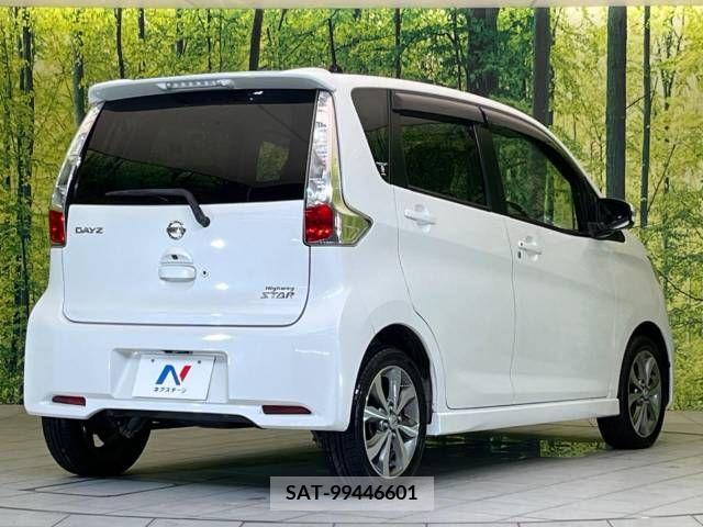 Nissan DAYZ 2013-10 396312-17