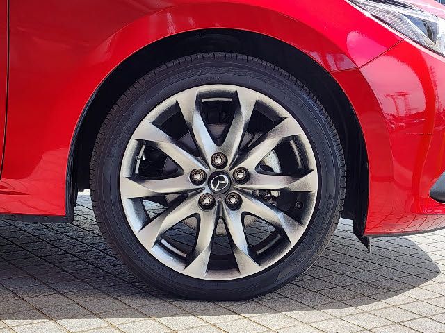 Mazda AXELA SPORT 2014-07 12820-26