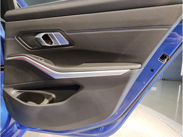 Bmw 3 SERIES 2019-11 11792-28