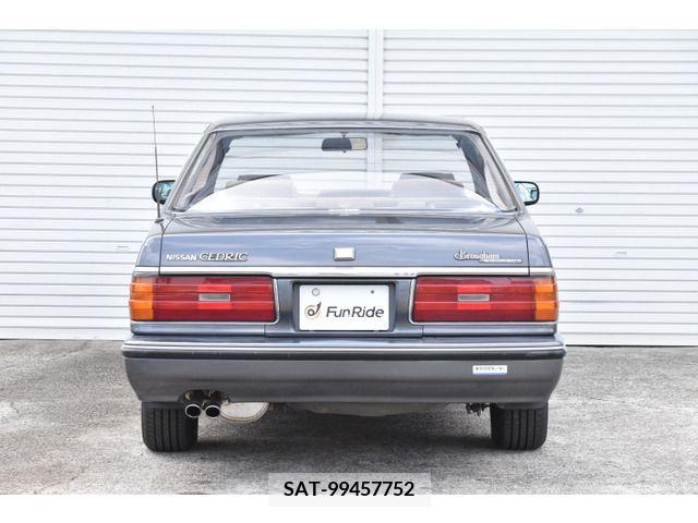 Nissan CEDRIC HARDTOP 1990-12 200381-8