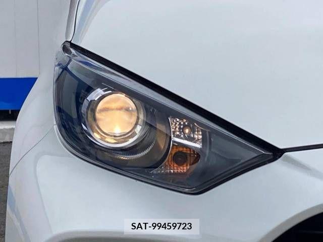 Toyota YARIS 2022-03 308781-12