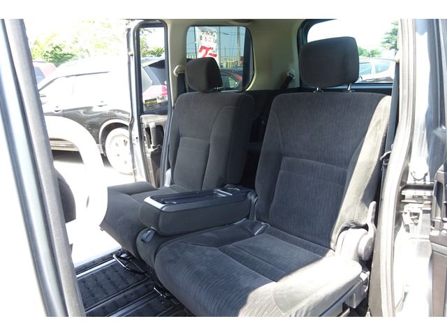 Nissan SERENA 2010-08 17044-17