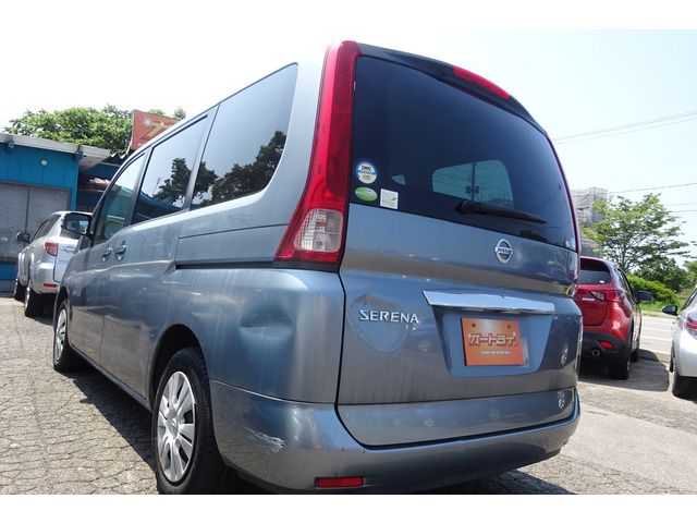 Nissan SERENA 2010-08 17044-12