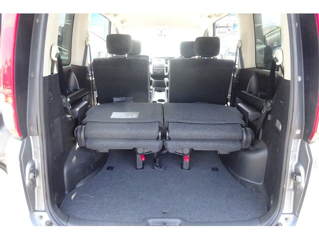 Nissan SERENA 2010-08 17044-18