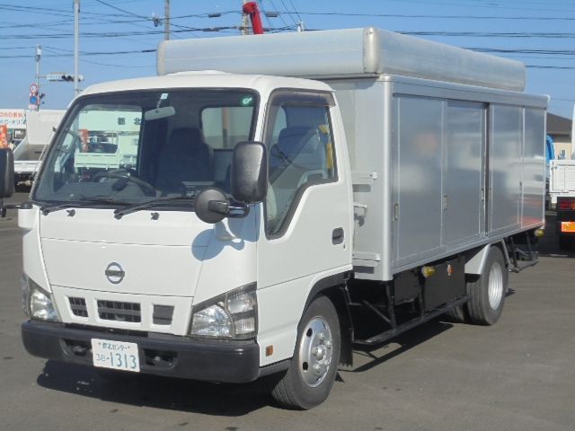 Nissan ATLAS 2007-02 17268-0