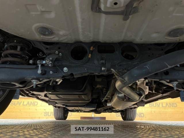 Toyota HARRIER 2017-11 300027-19