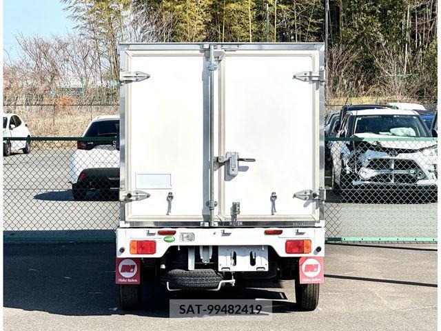 Nissan CLIPPER 2019-08 215561-10