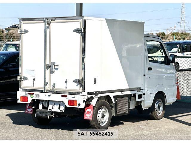 Nissan CLIPPER 2019-08 215561-11
