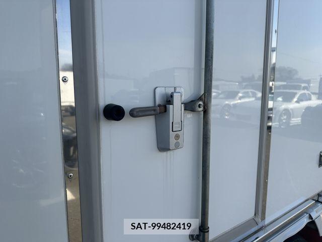 Nissan CLIPPER 2019-08 215561-28