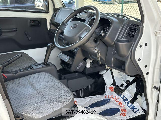 Nissan CLIPPER 2019-08 215561-20