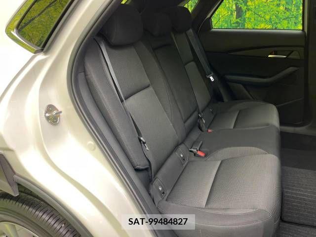 Mazda CX-30 2023-03 220470-9