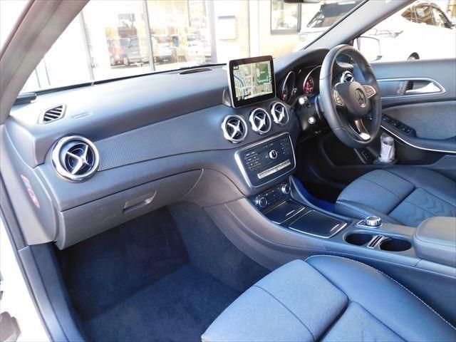 Mercedes Benz GLA-CLASS 2017-05 20183-13