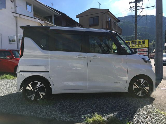 Nissan ROOX 2021-02 20506-8