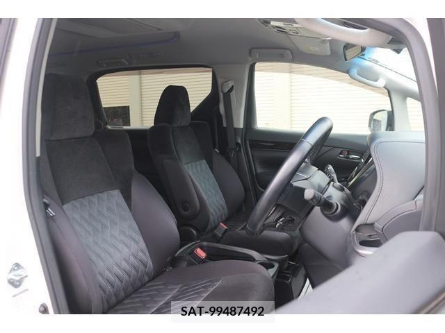 Toyota ALPHARD 2019-02 377159-16