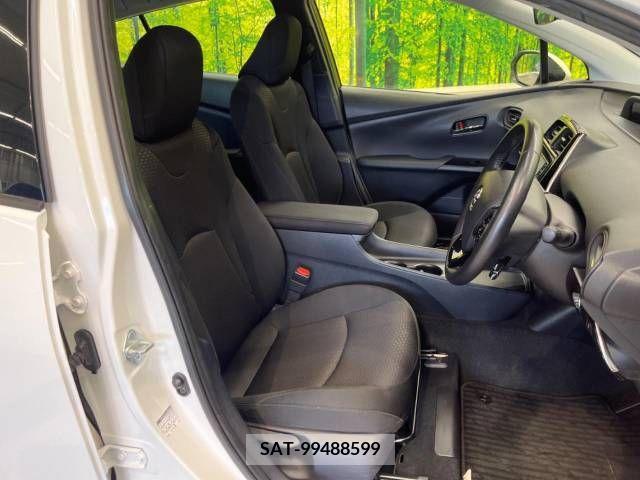 Toyota PRIUS 2019-09 347152-9