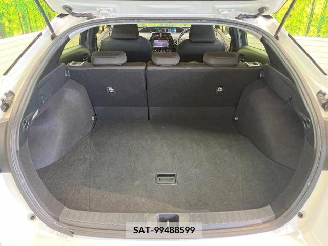Toyota PRIUS 2019-09 347152-11