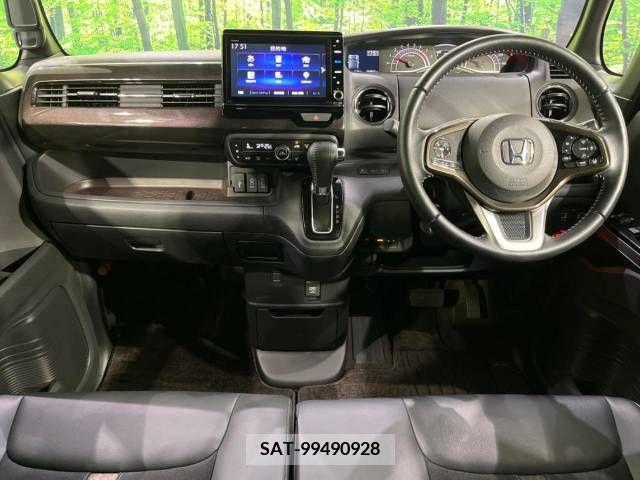 Honda N BOX CUSTOM 2020-03 341644-1