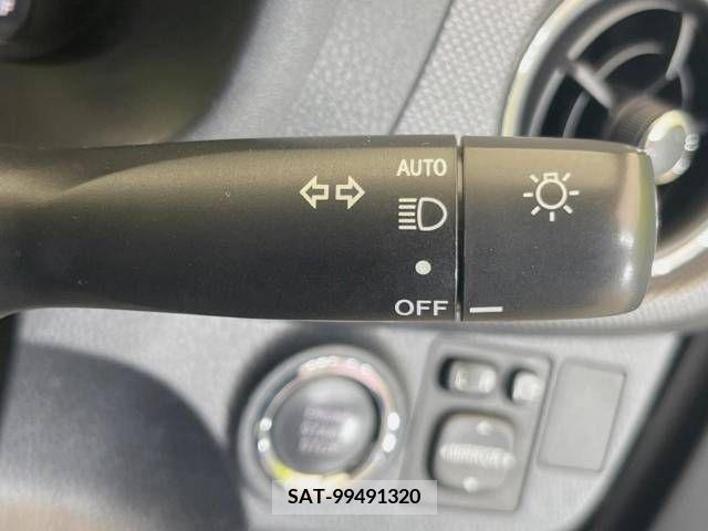 Toyota VITZ 2016-12 375713-6