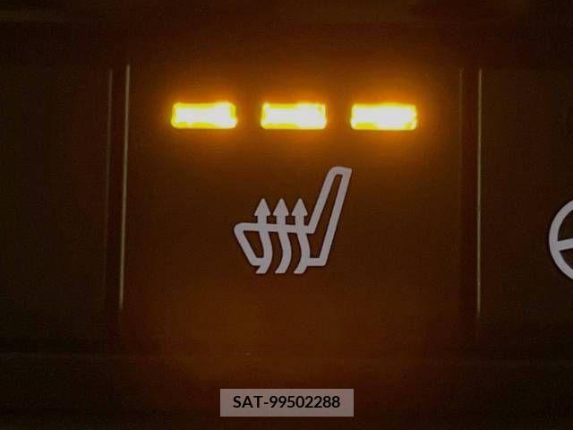 Mazda CX-60 2023-02 235862-6