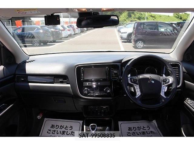 Mitsubishi OUTLANDER PHEV 2015-09 303559-15