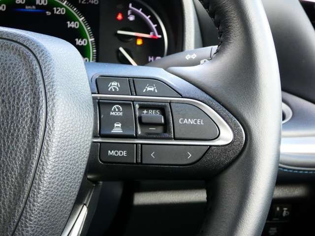 Toyota VOXY 2022-01 185564-16